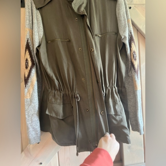 Forever 21 Contemporary Mixed Media Utility Jacket - Picture 6 of 9